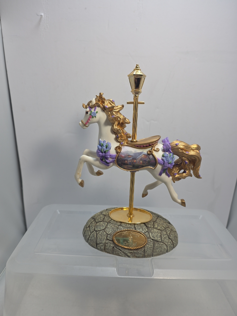 Thomas Kinkade Lilac Cottage Carousel Horse Figurine Hamilton Collection (Y2)